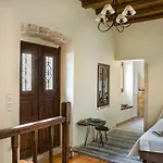 Traditional Stone House Anofli 1843 Kefalonia Feriehus
