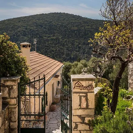 Traditional Stone House Anofli 1843 Kefalonia Semesterbostad