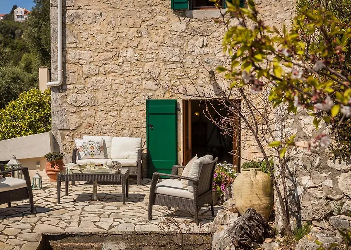 Traditional Stone House Anofli 1843 Kefalonia *
