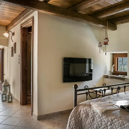 Hébergement de vacances Traditional Stone House Anofli 1843 Kefalonia Fiskardo